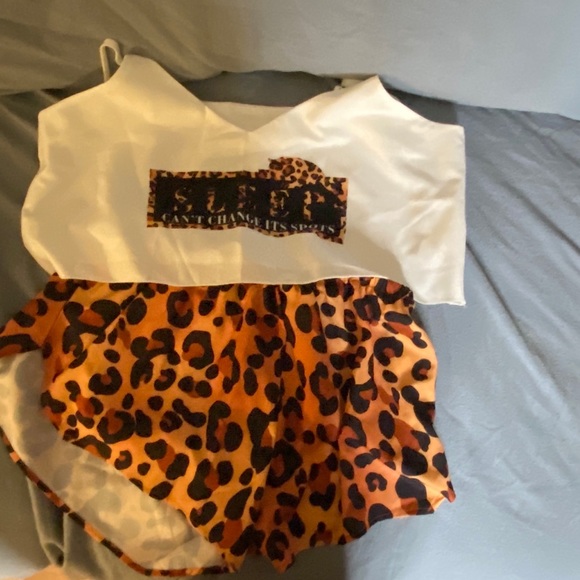 2 Piece Sleep Set, never worn